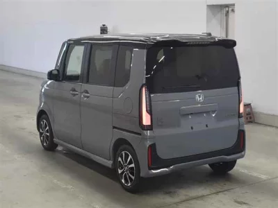 HONDA N BOX CUSTOM