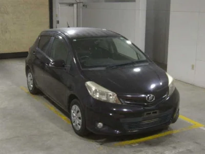 TOYOTA VITZ