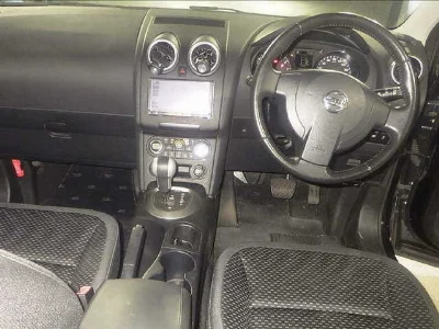 NISSAN DUALIS