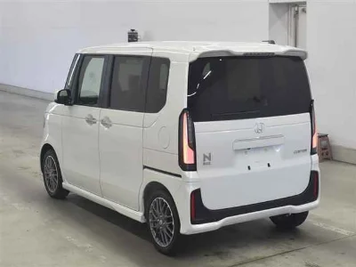 HONDA N BOX CUSTOM