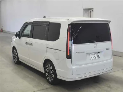 HONDA STEPWGN SPADA