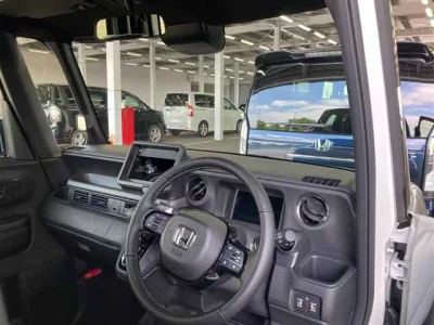 HONDA N BOX CUSTOM