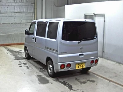NISSAN CLIPPER VAN
