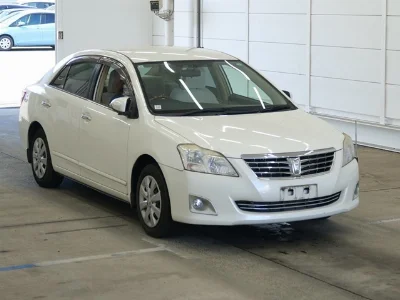 TOYOTA PREMIO