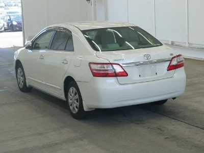 TOYOTA PREMIO