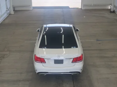 MERCEDES BENZ E CLASS