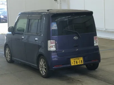 DAIHATSU MOVE CONTE