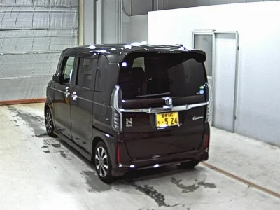 HONDA N BOX CUSTOM