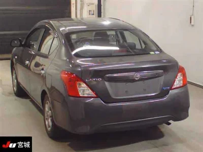 NISSAN TIIDA LATIO