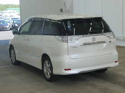 TOYOTA ESTIMA HYBRID