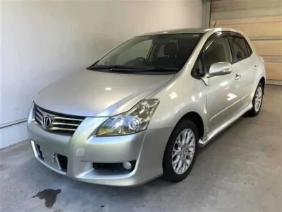 TOYOTA BLADE