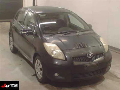 TOYOTA VITZ