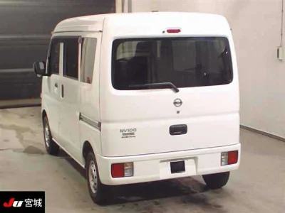 NISSAN NV100 CLIPPER