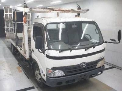 TOYOTA DYNA