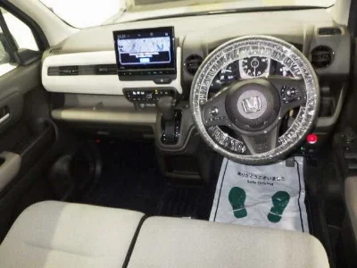 HONDA N-WGN