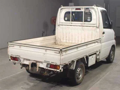 NISSAN CLIPPER TRUCK