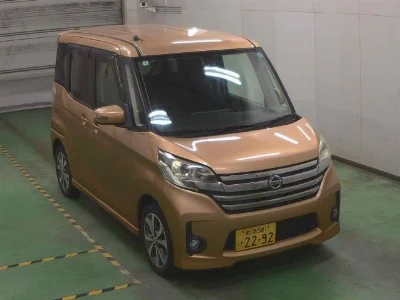 NISSAN DAYZ ROOX