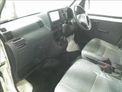 DAIHATSU HIJET VAN