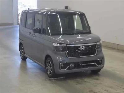 HONDA N BOX CUSTOM