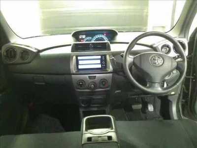 TOYOTA BB