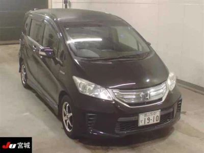 HONDA FREED
