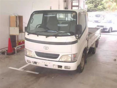 TOYOTA DYNA