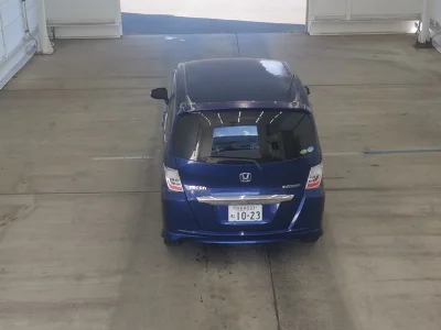 HONDA FREED HYBRID