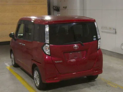 TOYOTA TANK