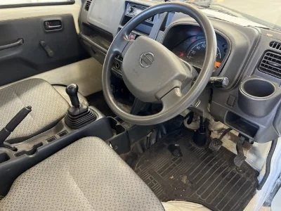 NISSAN NT100 CLIPPER