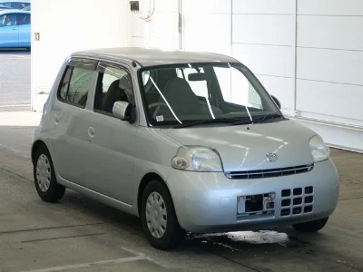 DAIHATSU ESSE