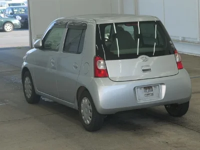 DAIHATSU ESSE