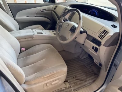 TOYOTA ESTIMA HYBRID