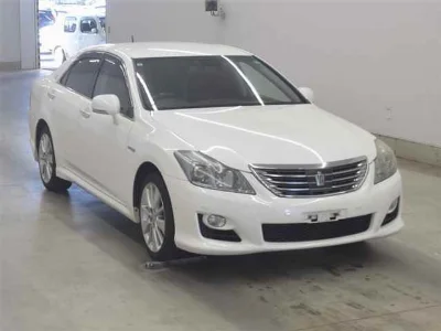 TOYOTA CROWN HYBRID