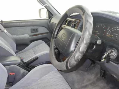 TOYOTA HILUX SURF