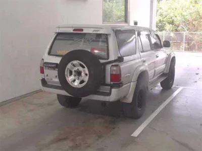 TOYOTA HILUX SURF