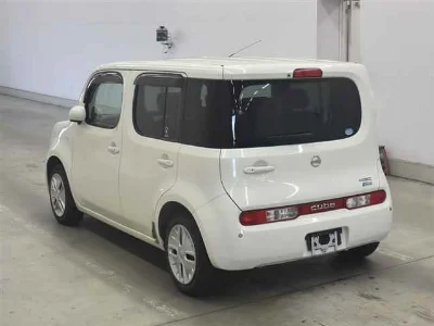 NISSAN CUBE