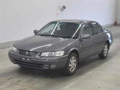 TOYOTA CAMRY GRACIA SEDAN