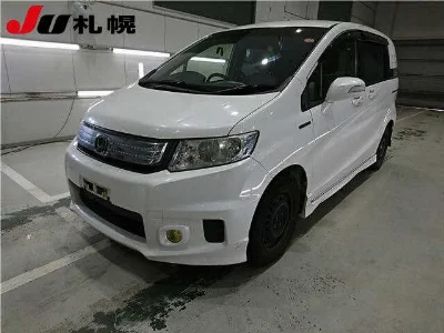HONDA FREED SPIKE