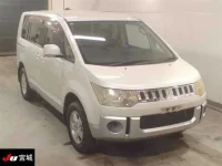 Цена авто Mitsubishi  с аукционов Японии, номер кузова CV5W, пробег 240 000, оценка 9
