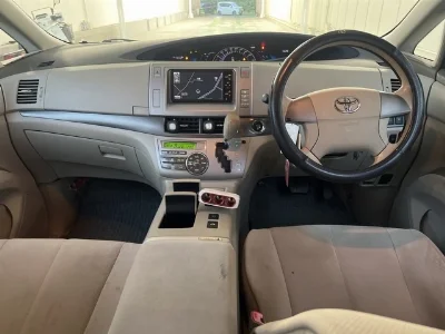 TOYOTA ESTIMA HYBRID