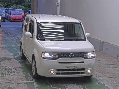 NISSAN CUBE
