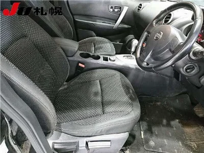 NISSAN DUALIS