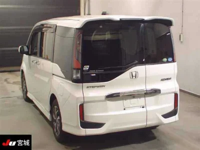 HONDA STEPWGN SPADA