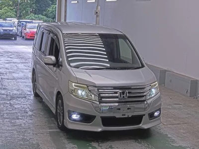 HONDA STEPWGN SPADA