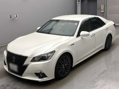 TOYOTA CROWN HYBRID