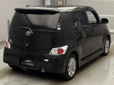 TOYOTA BB