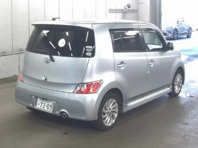TOYOTA BB