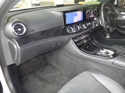 MERCEDES BENZ E CLASS STATION WAGON