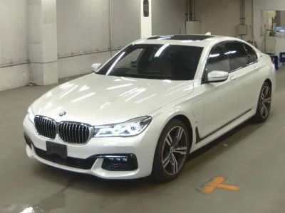 BMW 7 SERIES