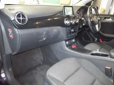 MERCEDES BENZ B CLASS
